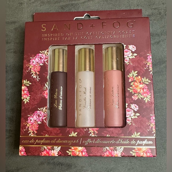 Sand + Fog Other - NWOT Sand + Fog Scent Oil Rollers Set